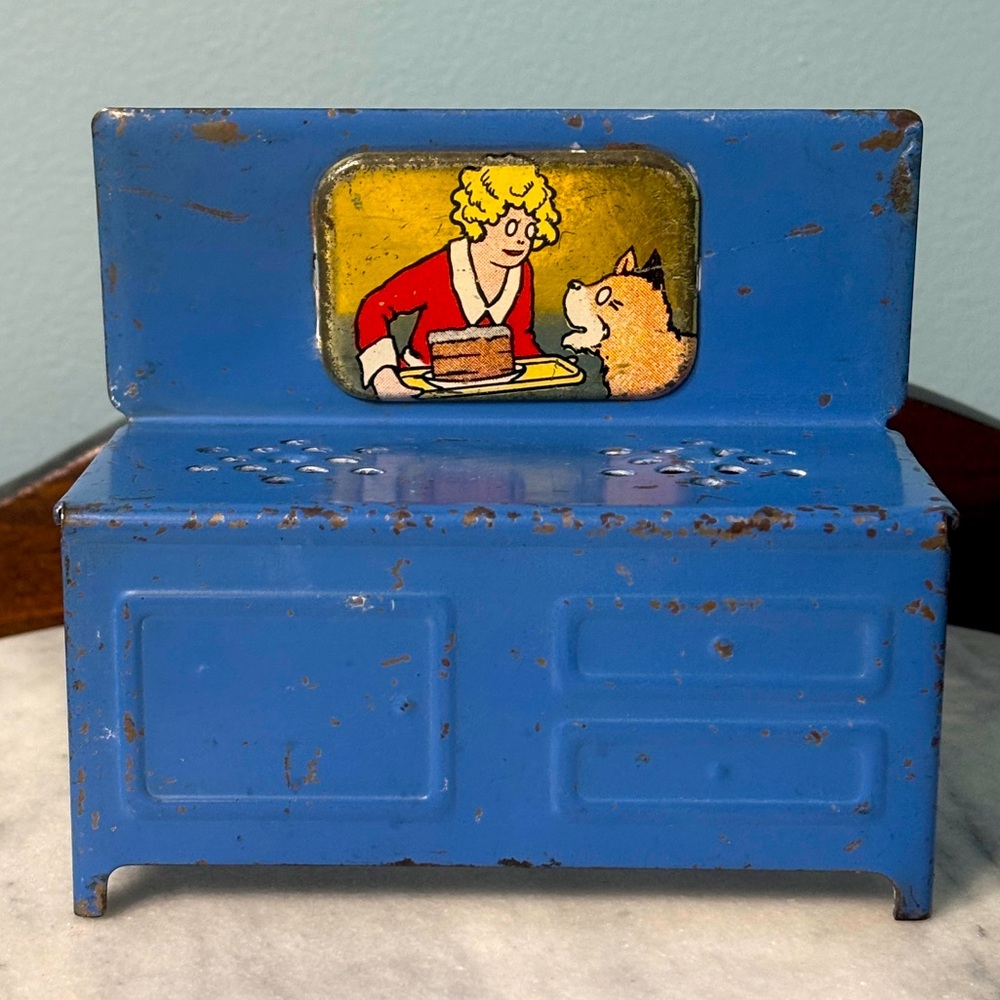 Vintage 1930's Little Orphan Annie Metal Stove Blue Dollhouse Stove